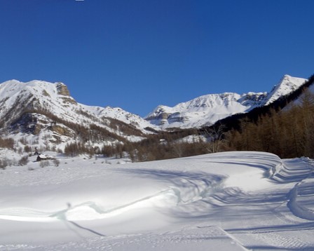 station-ski-nordique-estenc-alpes-sud-pistes-randonnee