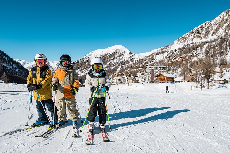 cours-ski-enfant-station-isola-2000-stations-alpes-sud-france
