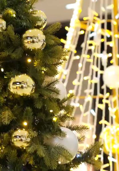 shopping-acheter-cadeaux-noel-nicetoile-centre-ville-nice-decorations-animations-decembre