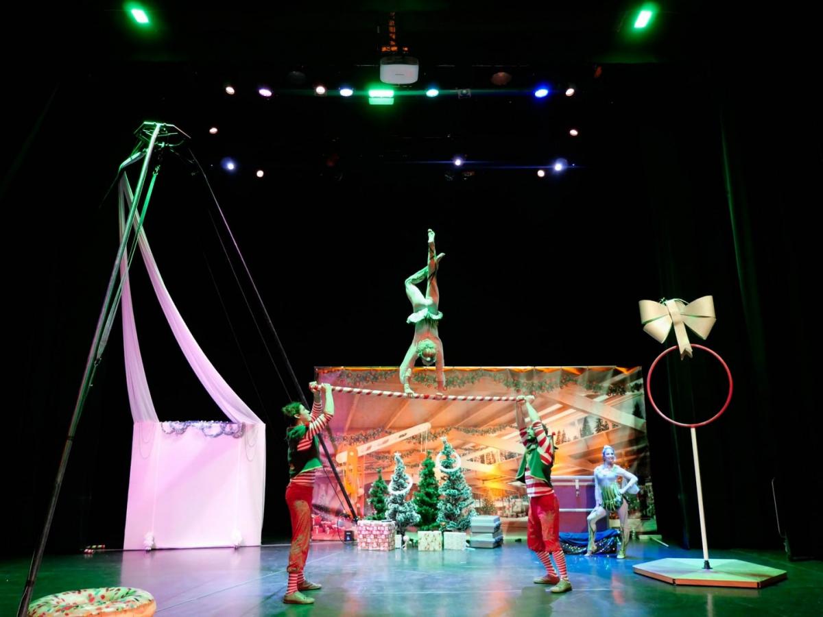 spectacle-noel-pour-enfants-familles-gratuit-decembre-saint-laurent-du-var