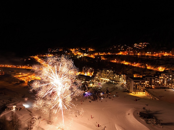 soiree-reveillon-nouvel-an-31-decembre-vacances-cote-azur-programme-animations-stations-ski-06