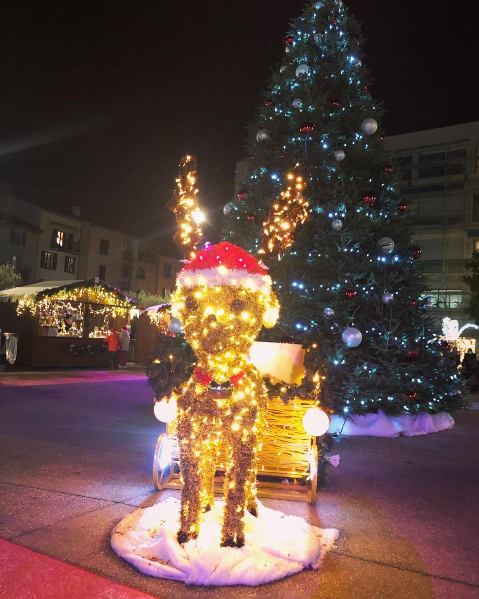 marche-noel-village-chalets-illuminations-cote-azur-alpes-maritimes-vence-06