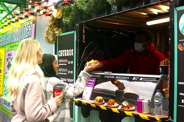 food-la-bocca-truck-specialites-sortir-cannes-enfant-animations