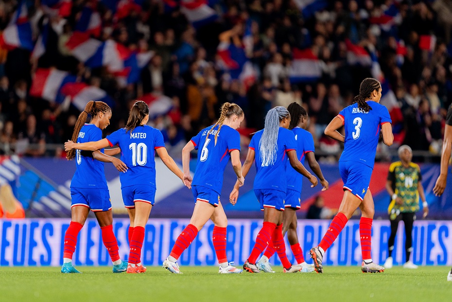 match-foot-equipe-de-france-feminine-nice-2024-euro