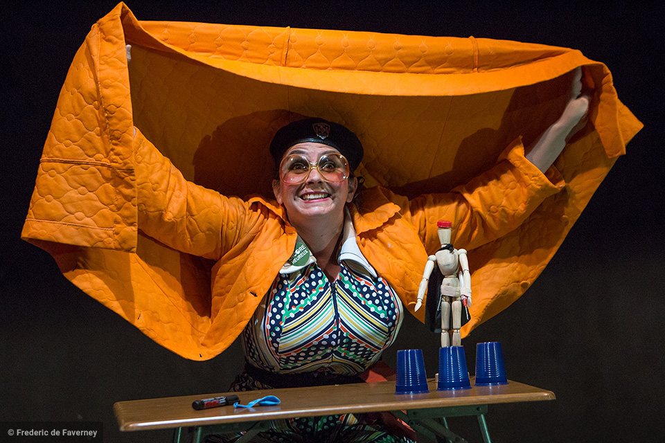 spectacle-cirque-musique-enfants-cannes-theatre