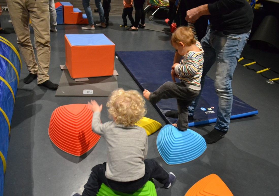 atelier-motricite-petits-musee-sport-nice-vacances-scolaires-visite-jeux