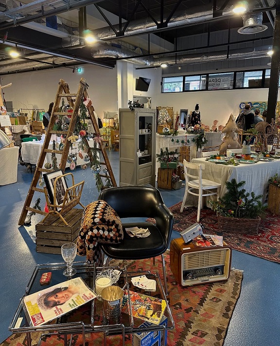 boutiques-createurs-achats-noel-cannes-marche-decembre-gare-croisette-cote-azur