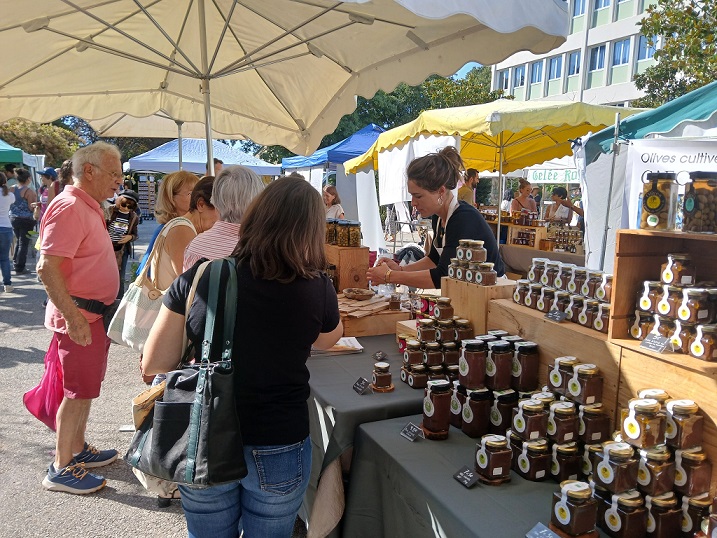 evenement-fete-marche-bio-animations-concert-antibes-cote-azur-06