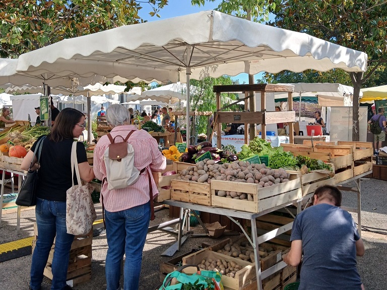 marche-producteurs-locaux-paysan-bio-antibes-cote-azur-septembre