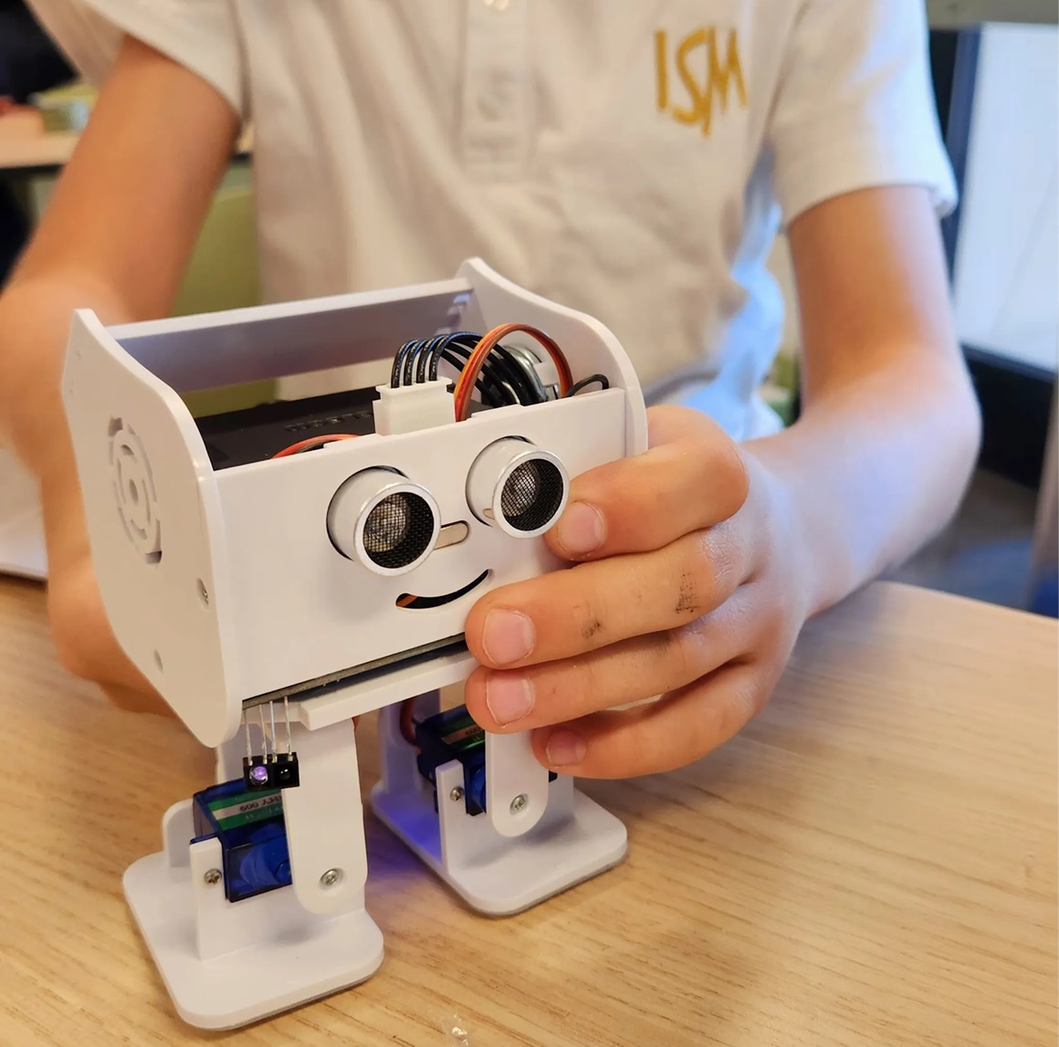ecole-programmeur-informatique-tiocode-nice-adolescent-cours-coding