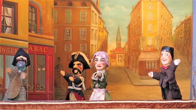 spectacle-guignol-cannes-aventures-spectacle-enfant-lyonnais