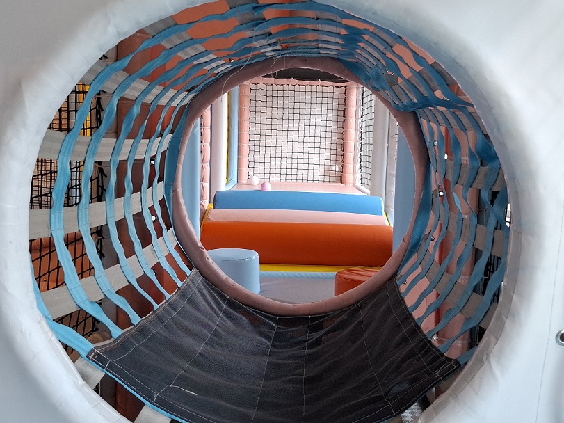 salle-jeux-interieur-enfants-structures-filets-nice-alpes-maritimes