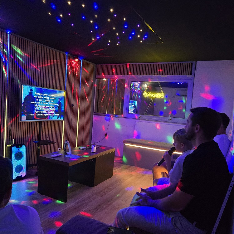 activite-anniversaire-enfant-ado-salle-sono-boum-karaoke-nice-centre-tarifs