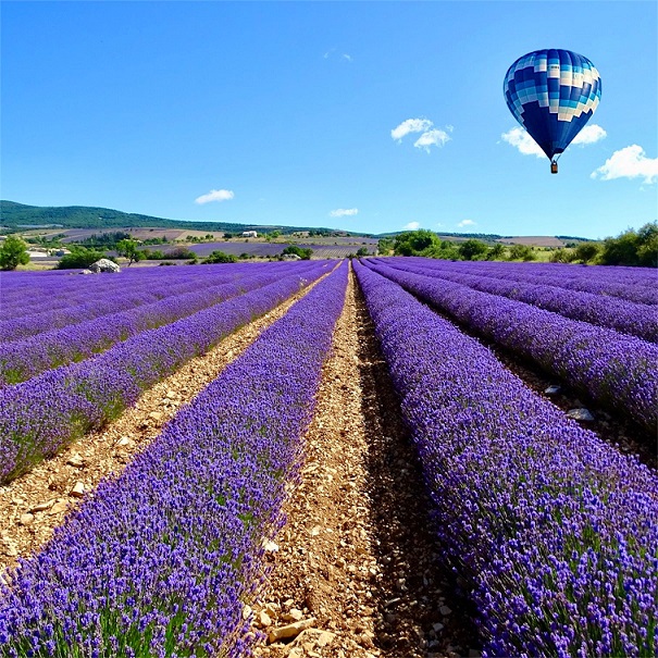 vol-ballon-cadeau-anniversaire-mariage-fete-peres-cote-azur-paysages-verdon-provence