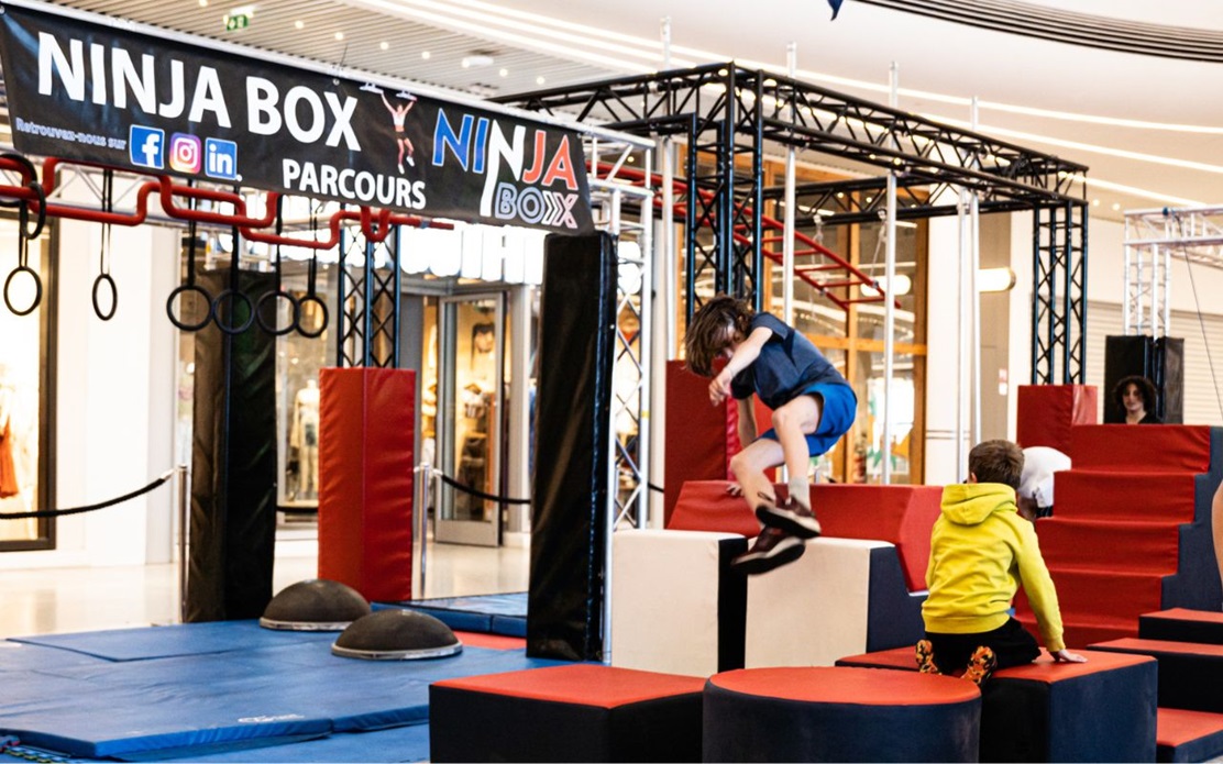 parcours-ninjabox-cap3000-animation-parkour-epreuve-sport-enfant-familles