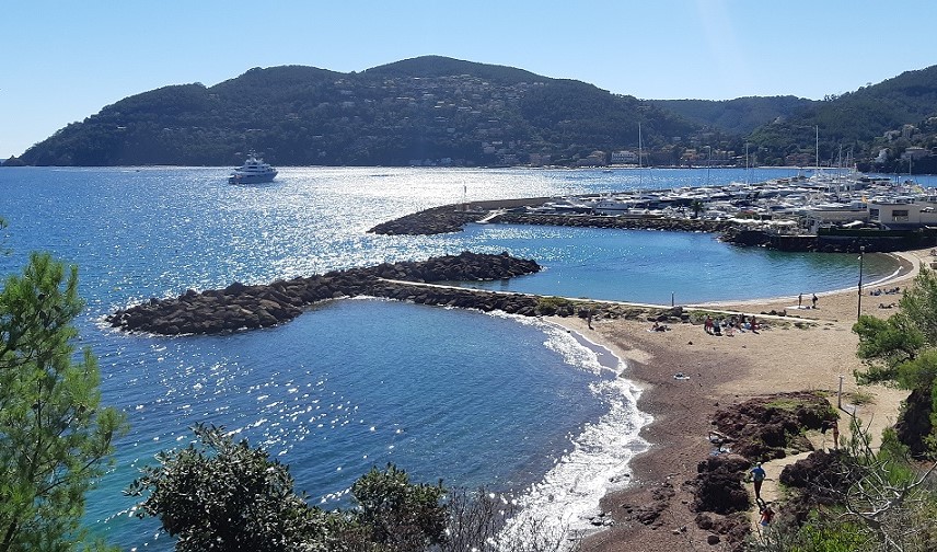 rando-littoral-chemin-acces-plage-rague-mandelieu-la-napoule-cannes