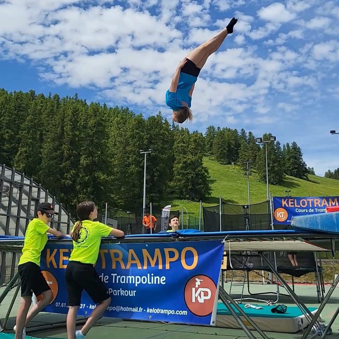 stage-vacances-sport-activites-enfant-adolescent-loisirs-club-trampoline-nice-alpes-maritimes