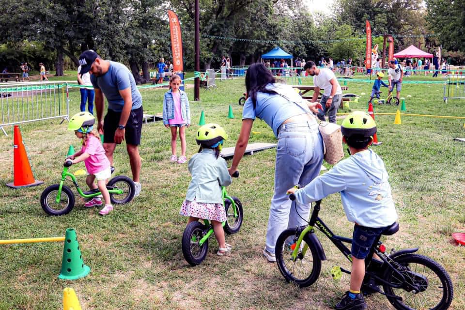 journee-sortie-velo-famille-enfants-parcours-facile-valbonne-cote-azur