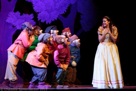 blanche-neige-spectacle-musical