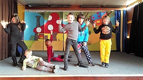 activite-enfants-vacances-alpes-maritimes-theatre