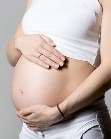 femme-enceinte-bien-être-relaxation-massage-bebe