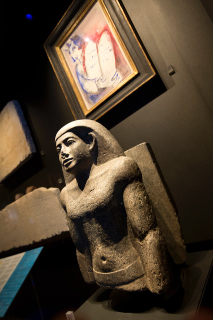 egypte-pharaons-sarcophage-crypte-musee-mougins