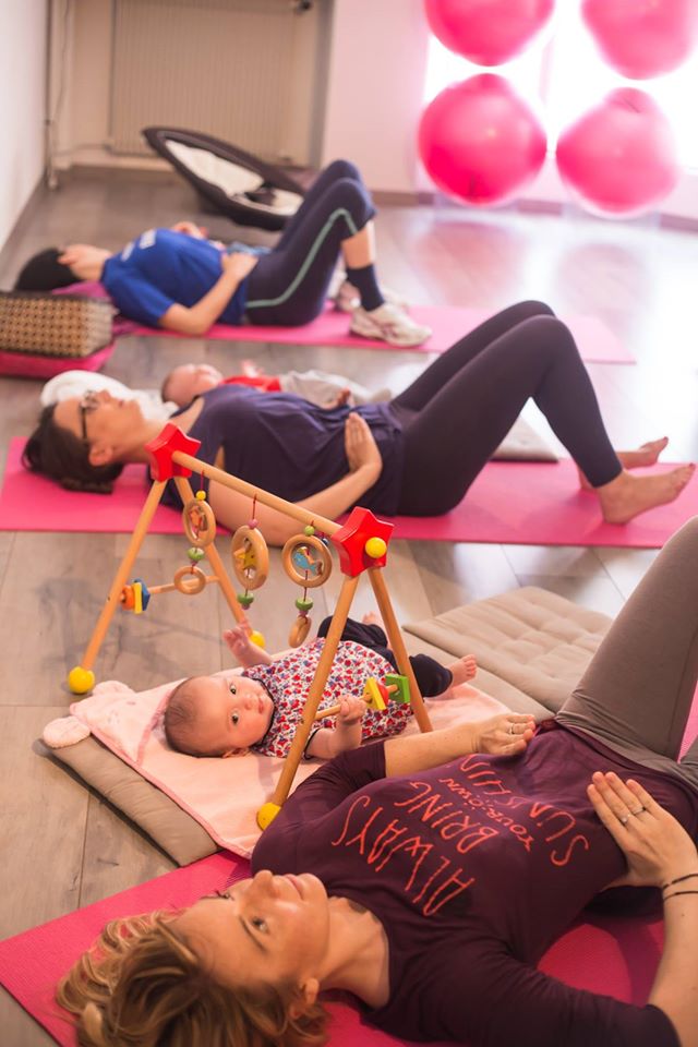 yoga-postnatal-remise-forme-bebe-nice