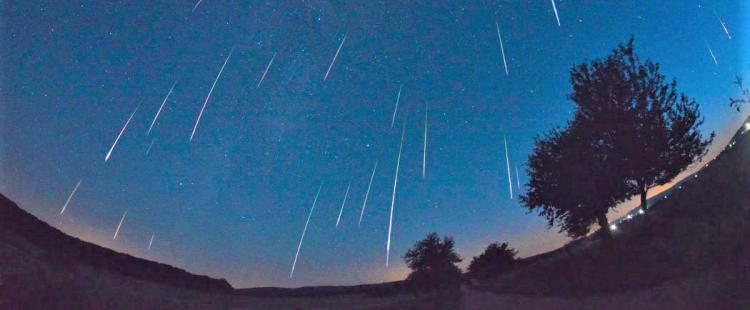 etoiles-filantes-perseides-aout-observation-nuit