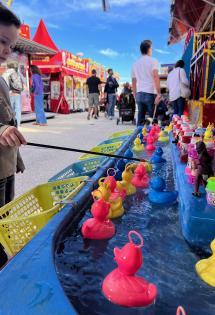 fete-foraine-antibes-maneges-attraction-enfants-grande-roue-2024